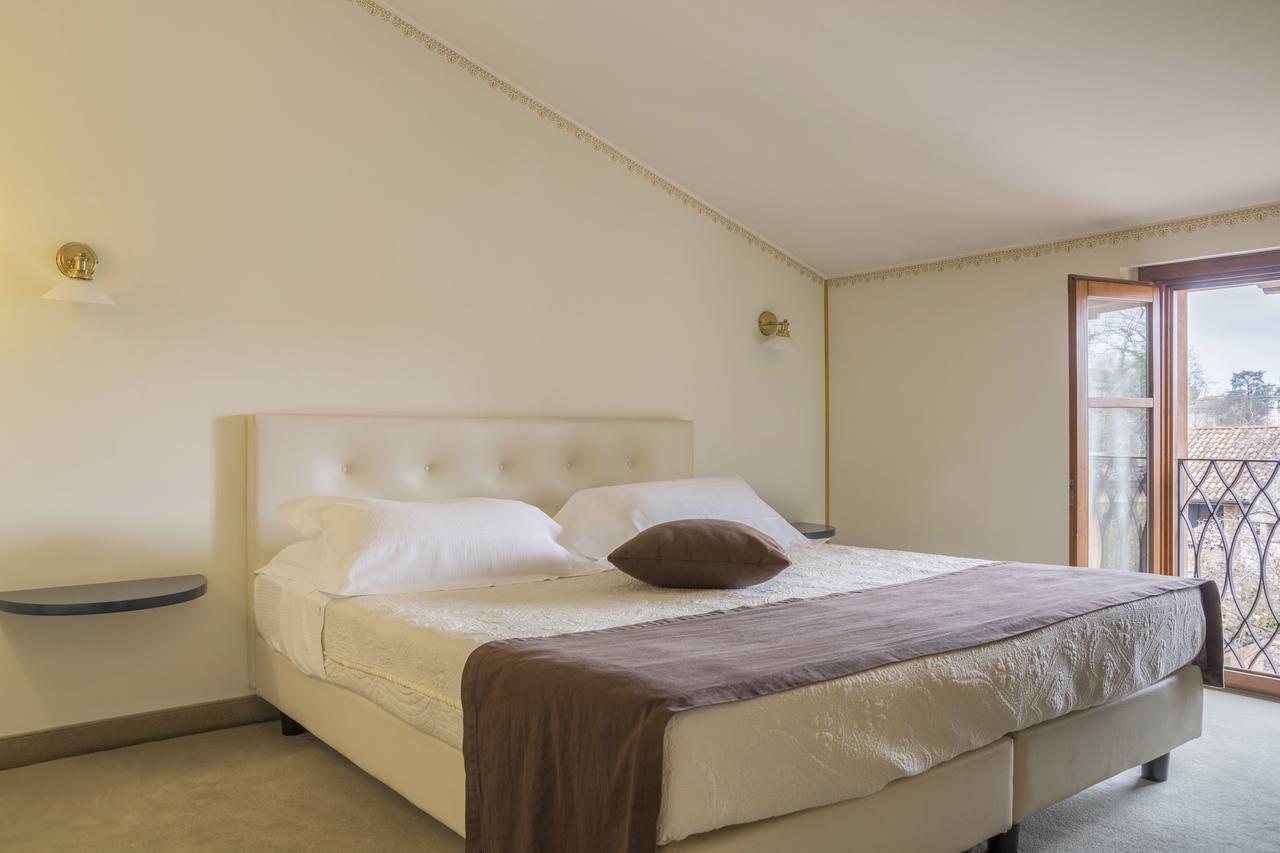 Hotel Ponte Di Rialto Крема Екстер'єр фото