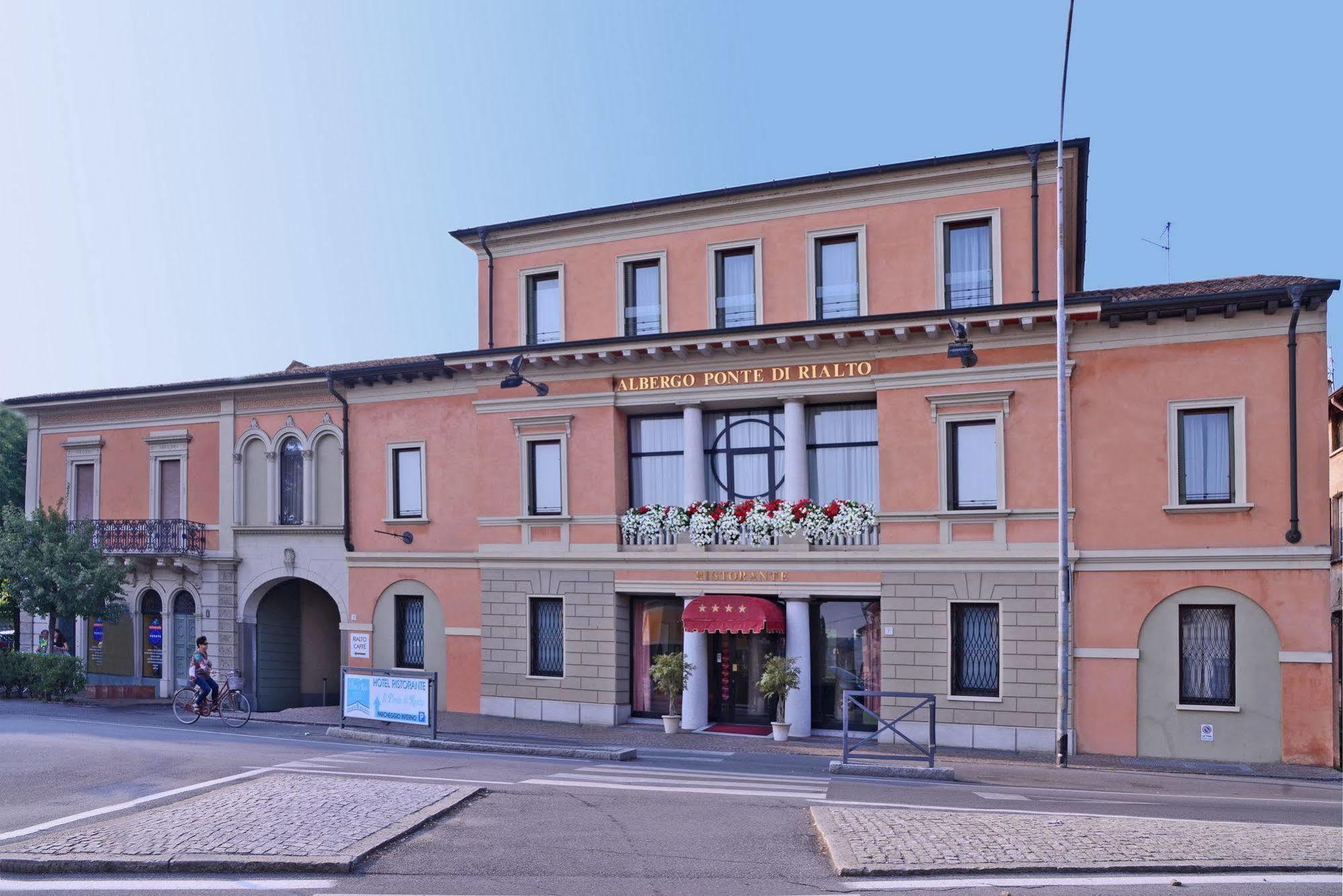 Hotel Ponte Di Rialto Крема Екстер'єр фото